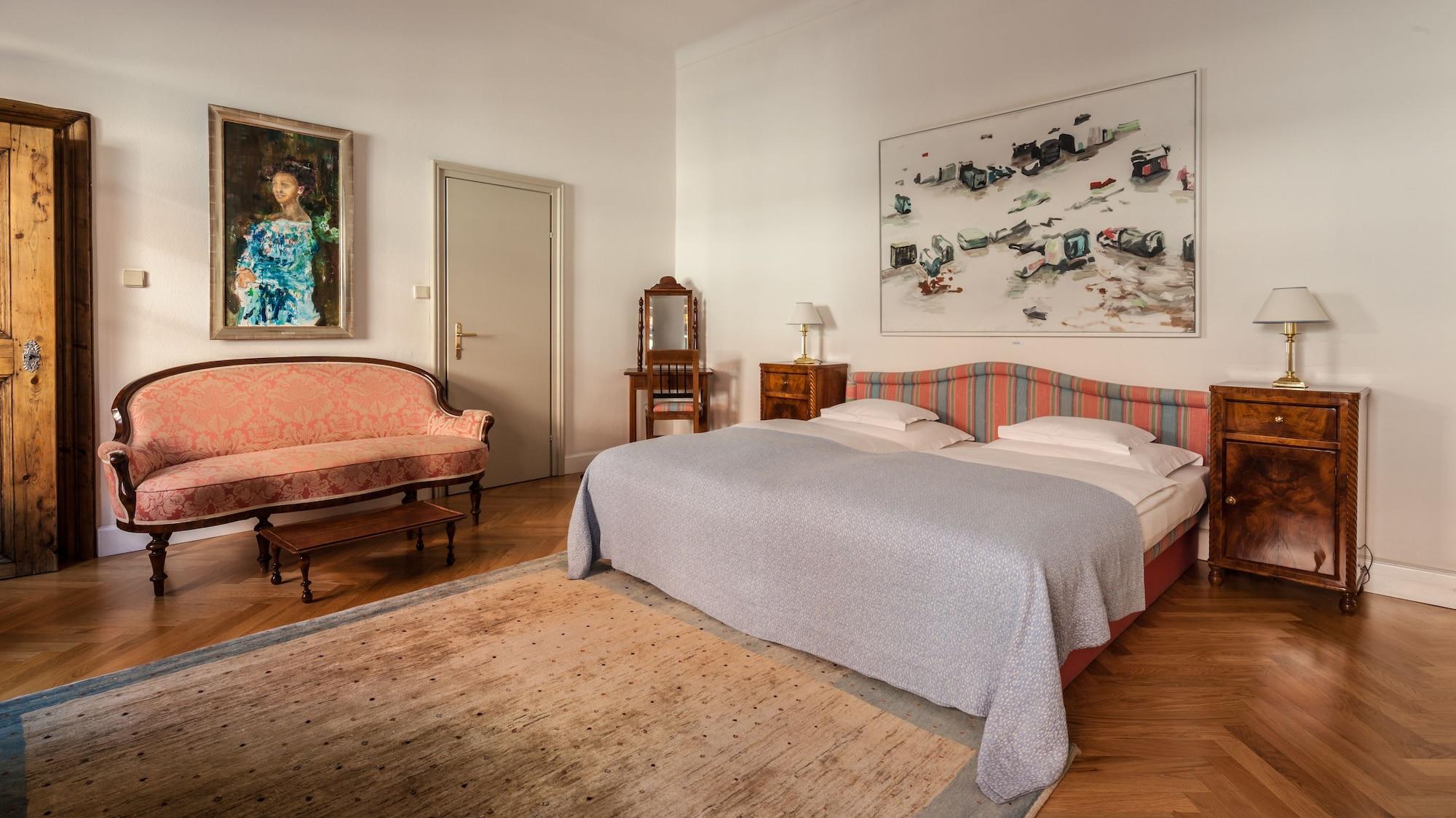 Schlossberghotel Γκρατς Εξωτερικό φωτογραφία The bedroom
