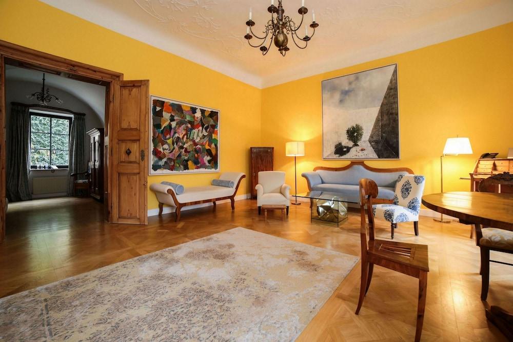 Schlossberghotel Γκρατς Εξωτερικό φωτογραφία Interior of the villa