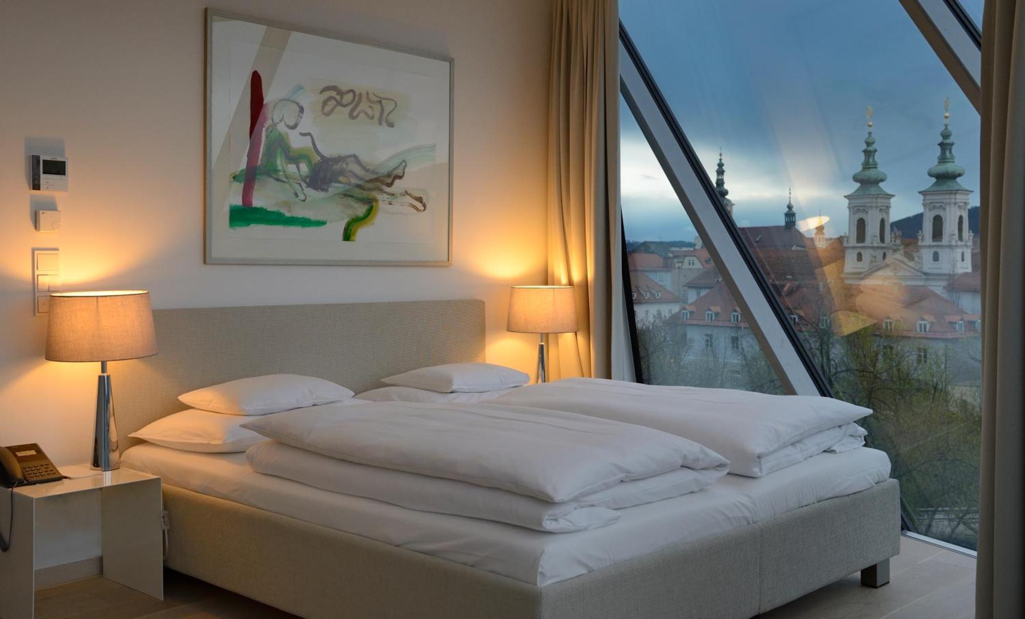 Schlossberghotel Γκρατς Εξωτερικό φωτογραφία A room at the Hotel
